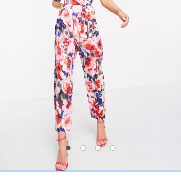 ASOS Floral jumpsuit - Picture 4 of 10